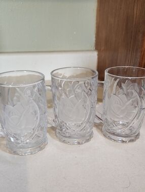 Vintage Mikasa Rose Pearl Etched Glass Mugs - Set of 3